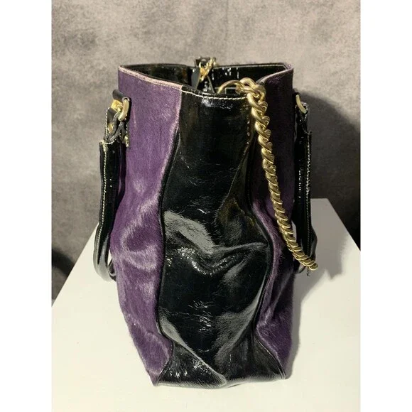 Guia’s Italian Women's Purple & Black Calf Hair Handbag – Gold Chain Accents - Picture 4 of 10